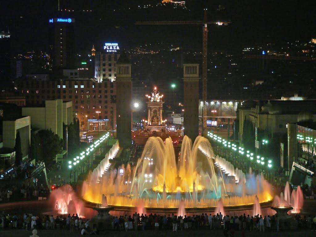 Entire New Apartment 20' From Barcelona Sabadell Buitenkant foto